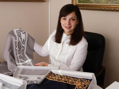 Дантеленият бизнес и Славина, която съживява забравен занаят