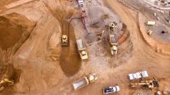 Кабинетът удължава срока на четири концесии на находища от които