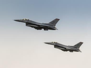 Правителството прави нов опит да купи оборудване за F-16