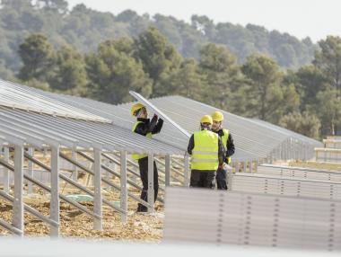 Основаната от българин Sunotec прави фурор на соларния пазар в Европа