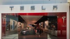 Изненадващото разместване в ръководството на Toyota Motor Corp подновената спешност