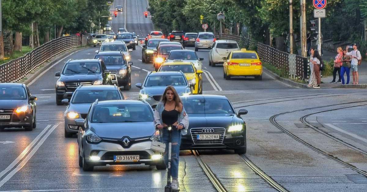 Общините да могат да налагат глоби на шофьори, които минават