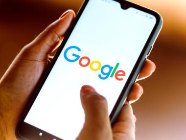 Всемогъщият Google се изправя срещу най-голямото си изпитание