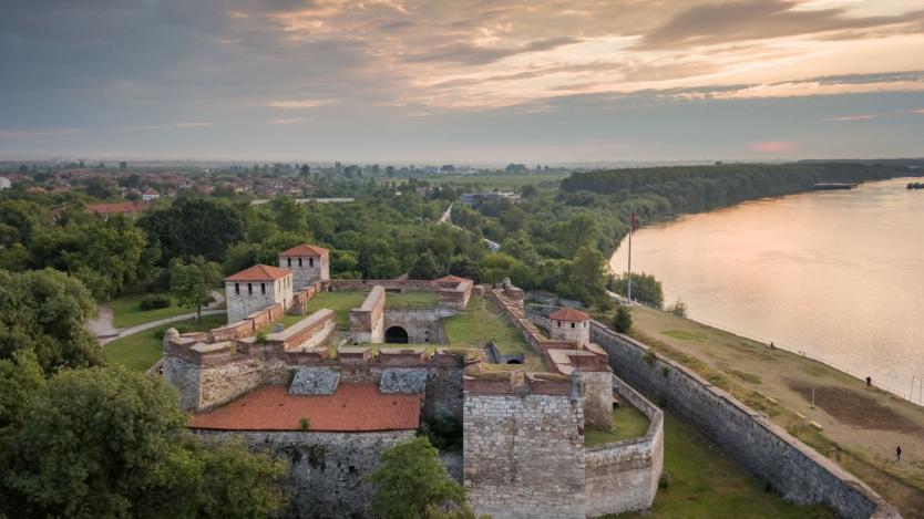 Възстановяването от COVID пренареди областните икономики в България