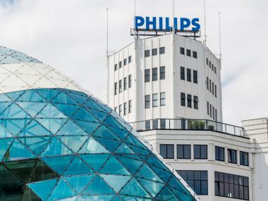Philips съкращава 6 000 работни места