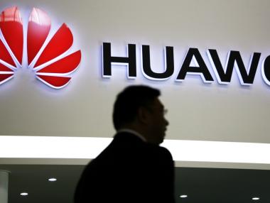 Байдън отрязва напълно достъпа на Huawei до американски компоненти