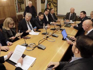 БДЖ се размина (засега) с новите влакове за 1 млрд. лв.