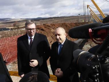 Вечерни новини: Старт на газовата връзка със Сърбия; Минималната заплата ще е 50% от средната