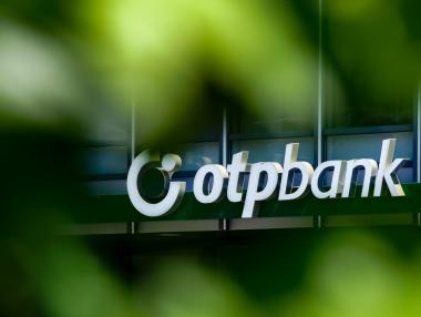 Собственикът на ДСК придобива още една банка в региона