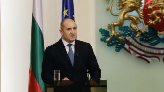 Разруха и свободно падане – наследството на кабинета „Петков“