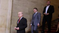 Назначеното от президента Румен Радев служебно правителство обсъжда създаването на