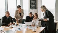 Когато бизнесът изпитва хроничен недостиг от хора а демографската картина