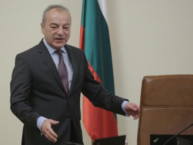 Държавата пак сменя посоката при управлението на публичните предприятия