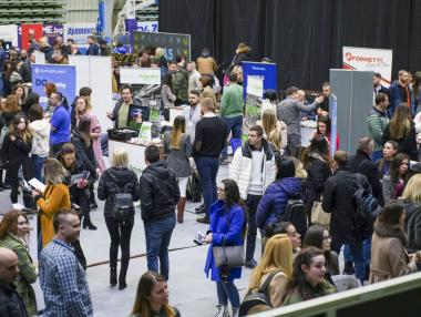 1000 пловдивчани посетиха кариерния форум на Bulgaria Wants You