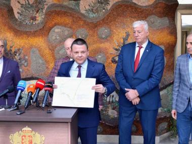 Пловдив може да е първият град в България с градска железница