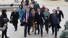 Социологическата агенция  Галъп дава преднина на коалицията ПП ДБ пред ГЕРБ макар и