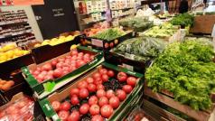 През последните седмици служебното правителство се захвана с цените на