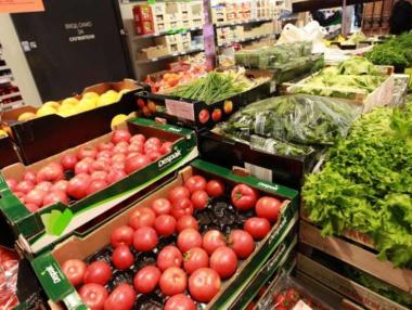 Защо властта тръгна да бори високите цени точно сега?