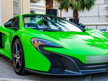 Суперколите получават безплатен въглероден пропуск в Европа