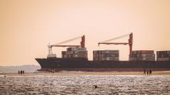 Най голямата компания за контейнерни превози и логистика в света –