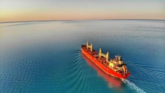 Китай поема все по-голям контрол върху LNG на фона на бума на търсенето