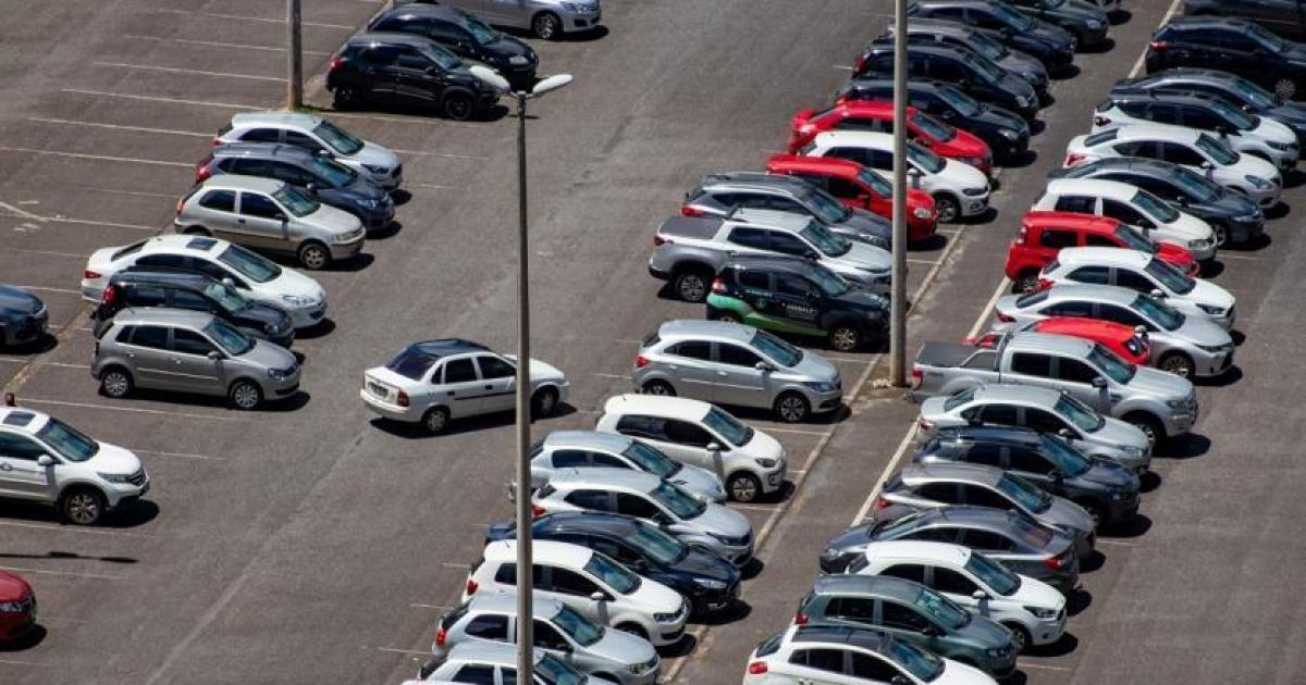 През януари 2023 г. продажбите на нови електрически автомобили в