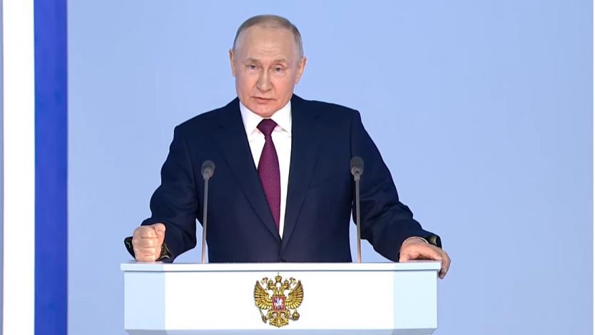 Докато целият свят го слуша: Путин обяви, че продължава войната си