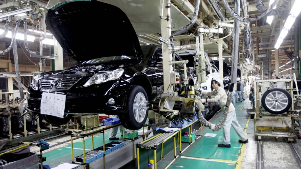 Toyota се съгласи на най-голямото увеличение на заплатите от 20 години