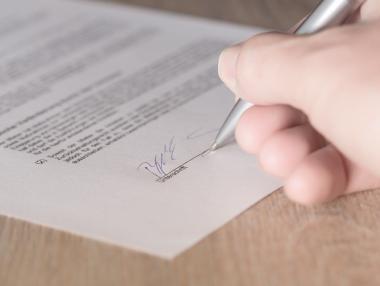 Държавните договори за енергийни доставки ще се индексират