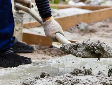 Строителният бранш се оплаква от „спекула“ с цената на цимента