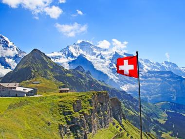 Как малката Швейцария победи главоломно високата инфлация