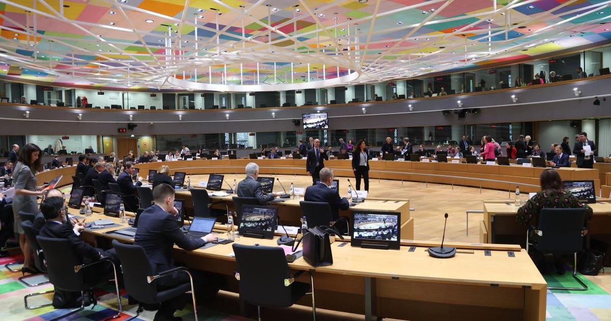 Франция изгражда съюз от проядрени държави, които да се застъпят