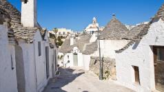 Покупката на имот е непосилна за много хора по света