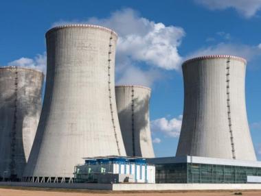 Защо Западът не санкционира руската ядрена енергия?