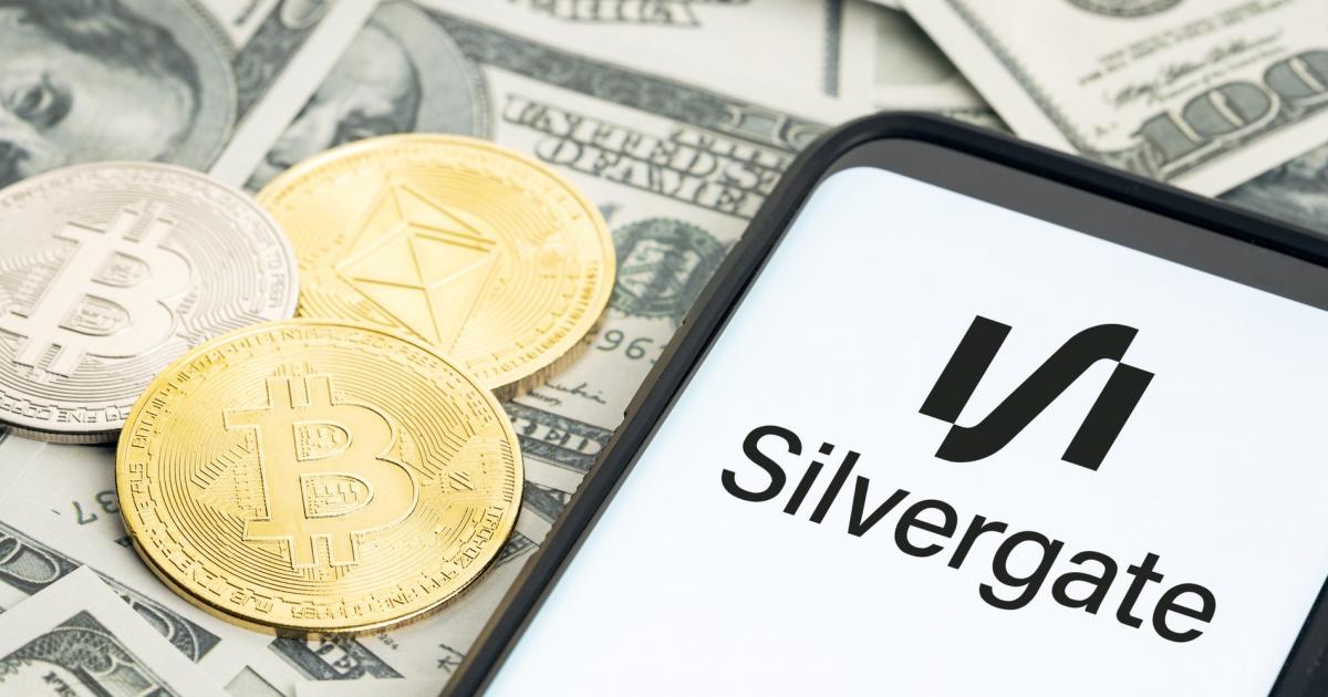 Близката до криптосектора банка Silvergate Capital обяви, че доброволно ще