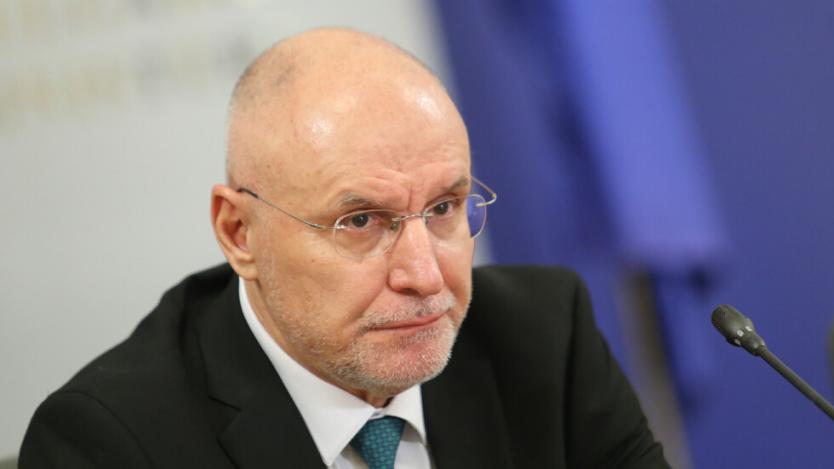 „Некомпетентни и безотговорни“: БНБ опроверга финансовия министър