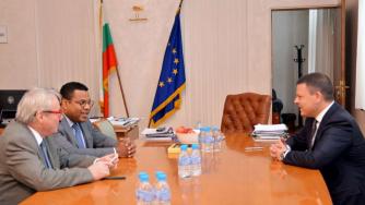 „Соф Кънект“ пак обещава да модернизира Летище София