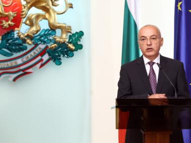 Гълъб Донев: Няма опасност за финансите на държавата