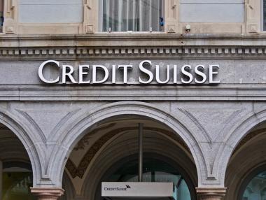 UBS сключи сделката за придобиване на Credit Suisse