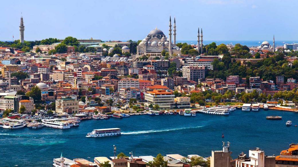 Турция се подготвя за още един рекорден туристически сезон