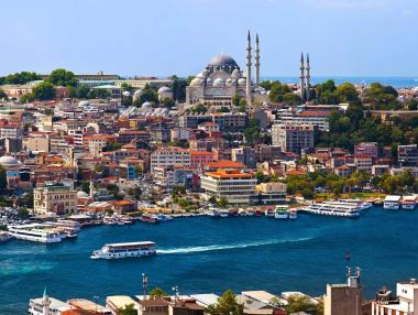 Турция се подготвя за още един рекорден туристически сезон