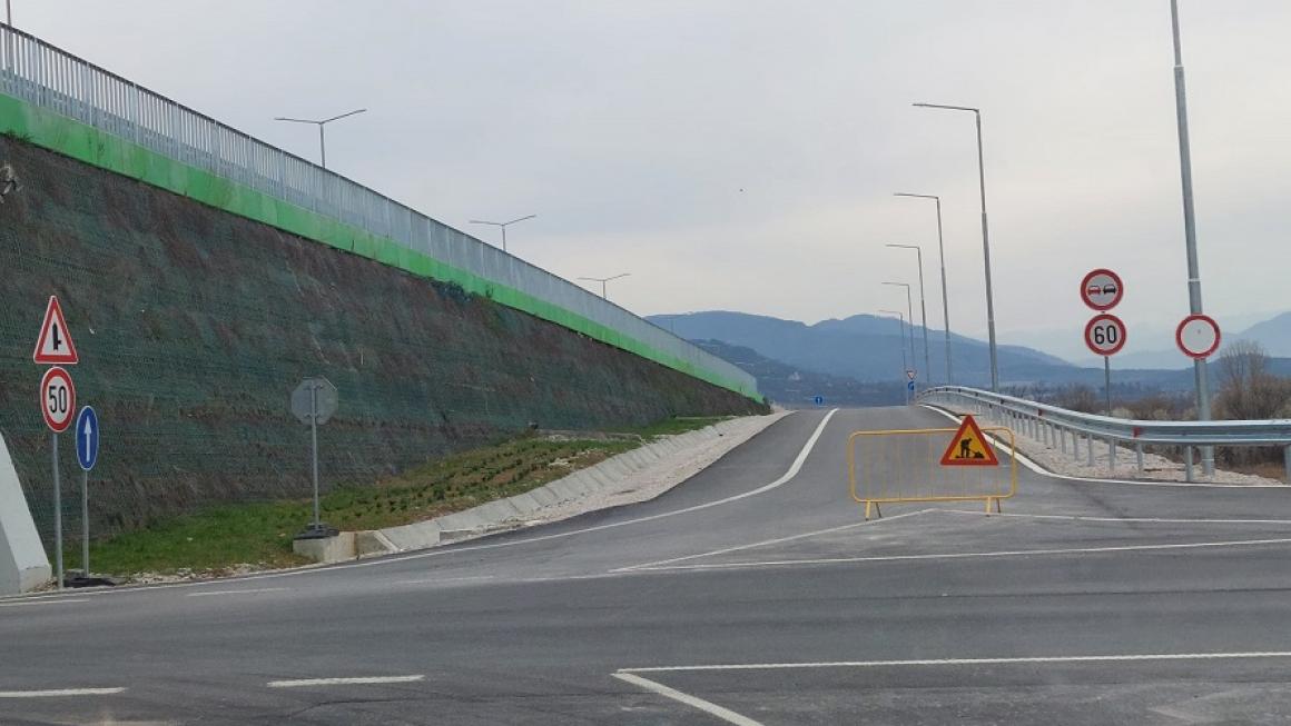 Галерия :: Снимка 2 :: Великденско чудо: Властта пуска 7.5 км от пътя Видин – Ботевград}