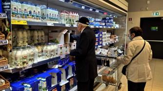 Вечерни новини: КЗК проверява търговските вериги за картел; Google пусна чатбота Bard