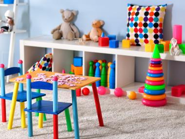 Държавните компенсации за детски градини и ясли: Добра идея, трагично изпълнение