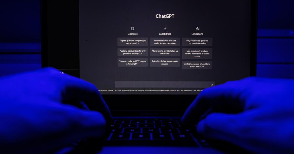 Придобилият огромна популярност чатбот ChatGPT, захранван от генеративен изкуствен интелект,