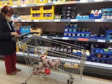 Новини от седмицата: КЗК разследва картел между търговските вериги; Имотите в София поевтиняват