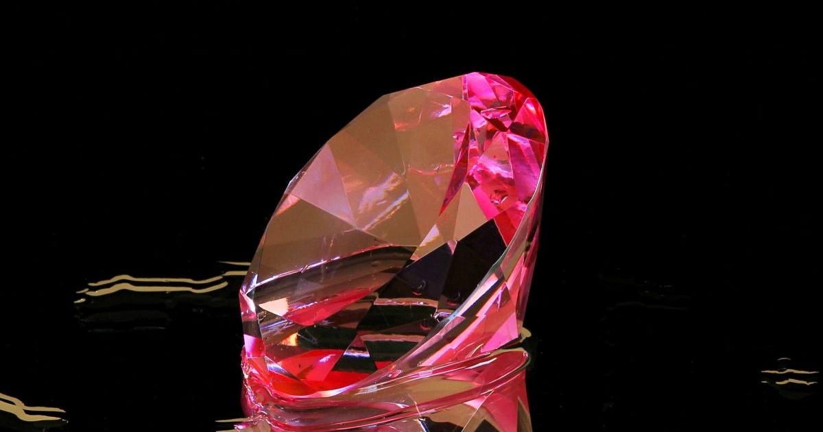 Розов диамант с несравним цвят и яркост“ се очаква да