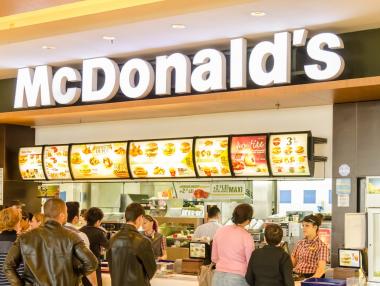 McDonald's се подготвя за съкращения на служители