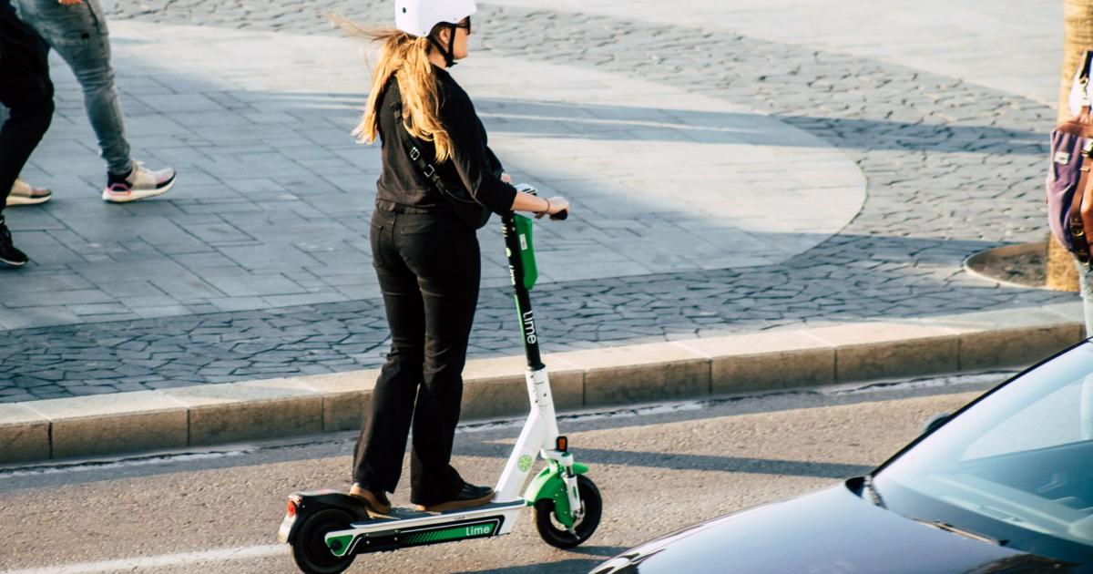 Париж забранява отдаването под наем на електрически тротинетки от 1