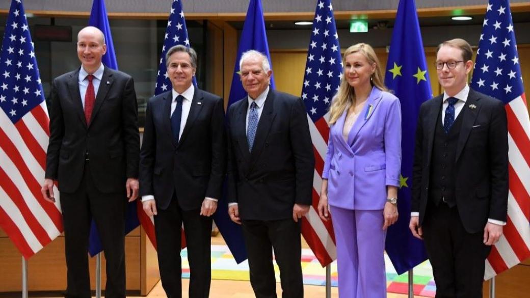 САЩ и ЕС заедно поглеждат към малките ядрени реактори